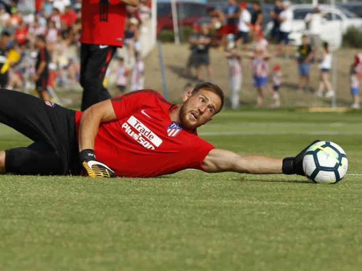 post card Nike Oblak.webp